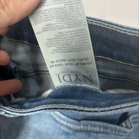 NYDJ Sheri Slim Lift Tuck Tech Light Wash Size 12 - Picture 3 of 8